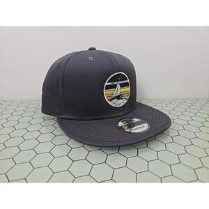 New Era 9Fifty - Grey with Embroidered Sail Boat Snapback Hat - OSFM